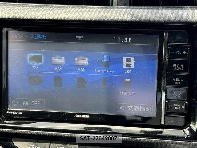 Toyota AQUA 2015-08 389279-5