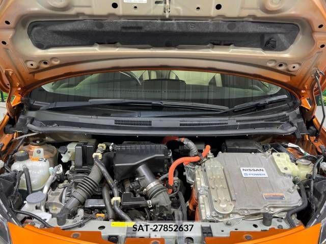 Nissan NOTE 2017-09 365445-18