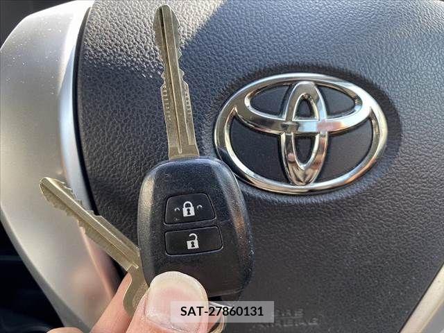 Toyota AQUA 2015-03 314222-2