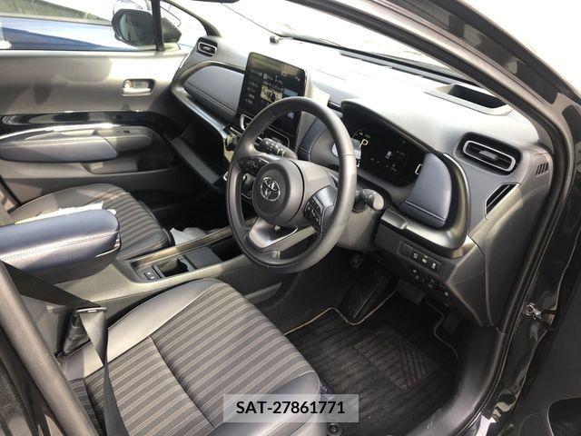 Toyota AQUA 2023-02 206737-1