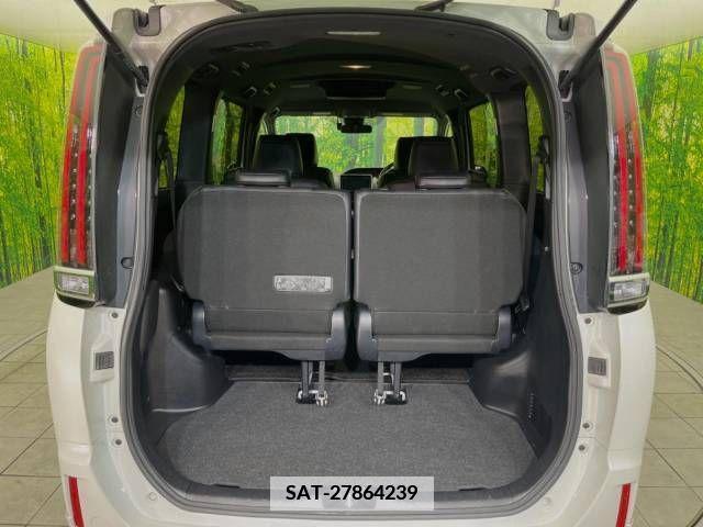 Toyota ESQUIRE 2018-02 359774-10