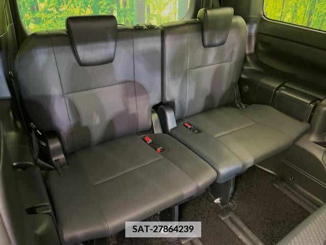 Toyota ESQUIRE 2018-02 359774-9