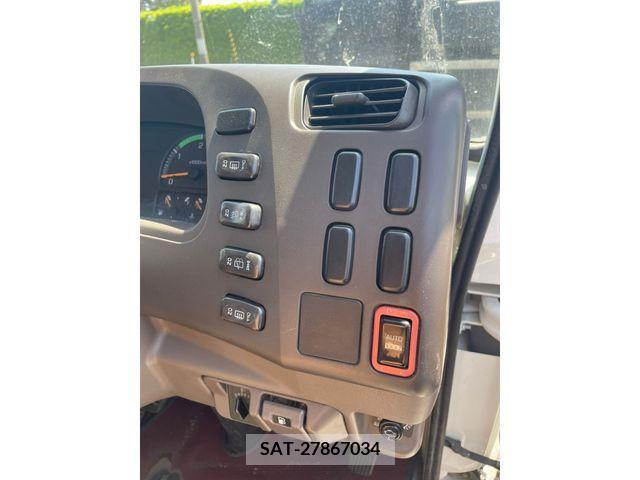 Mitsubishi ROSA 2006-11 283790-8