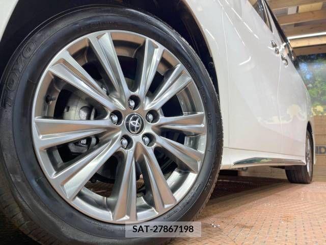 Toyota ALPHARD 2021-09 299634-13