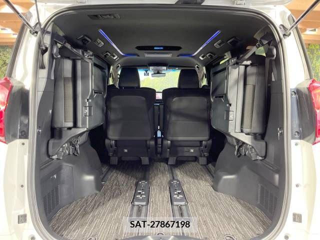 Toyota ALPHARD 2021-09 299634-11
