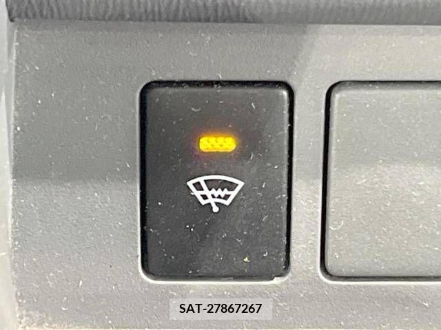 Toyota VOXY 2010-03 321367-5