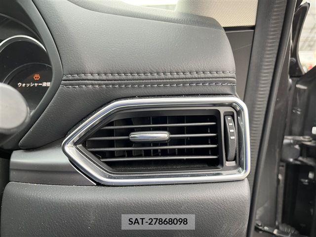 Mazda CX-5 2018-09 371860-29