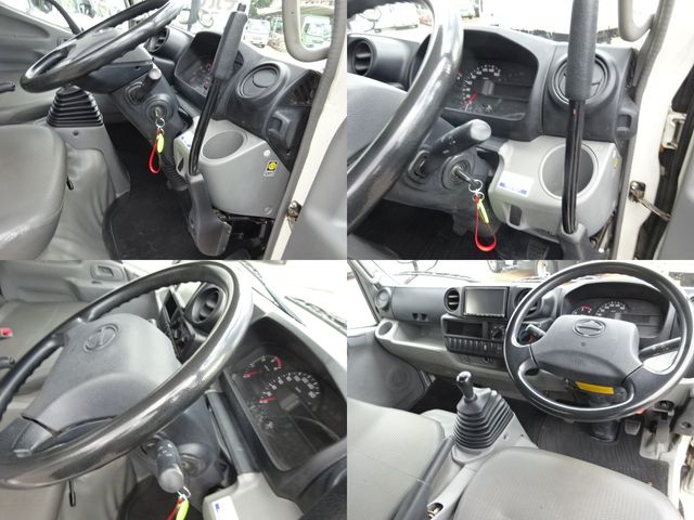 Hino DUTRO 2018-09 190597-19