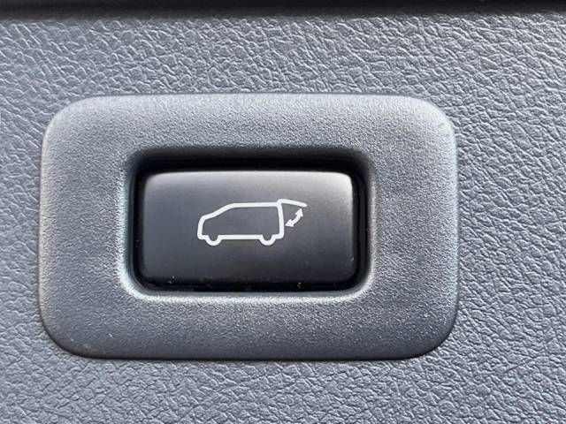 Toyota ALPHARD 2017-07 186280-7