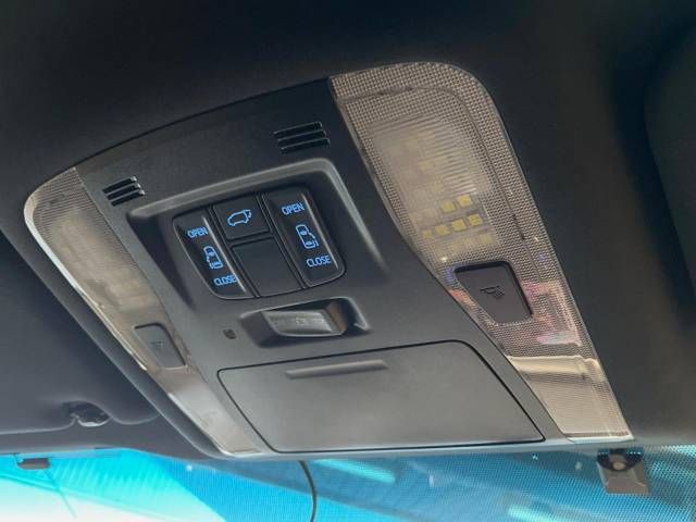 Toyota ALPHARD 2017-07 186280-6