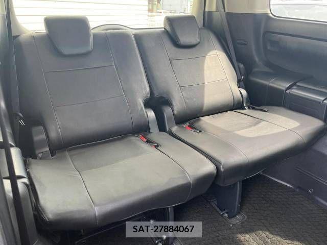 Toyota VOXY 2014-04 329590-10