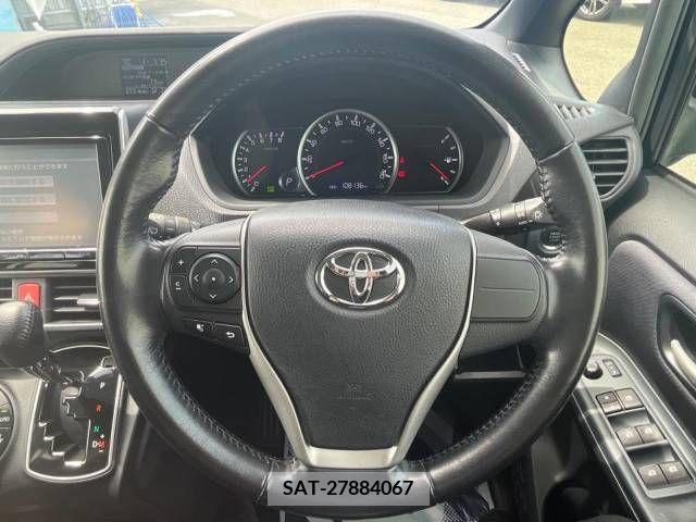 Toyota VOXY 2014-04 329590-17