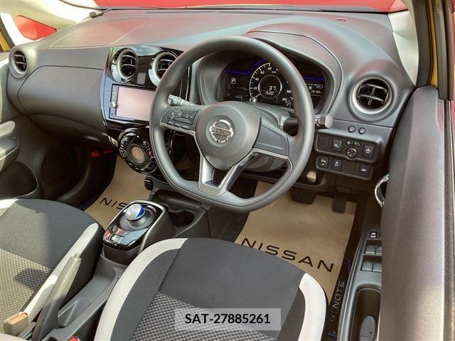 Nissan NOTE 2019-04 256790-17