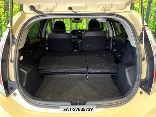 Toyota AQUA 2017-07 346331-10