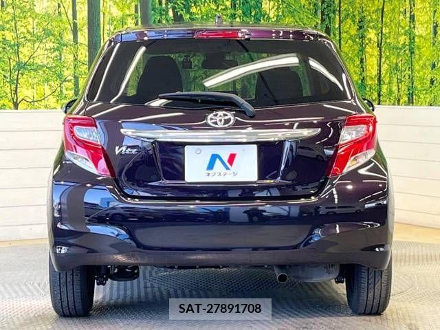 Toyota VITZ 2016-08 251788-15