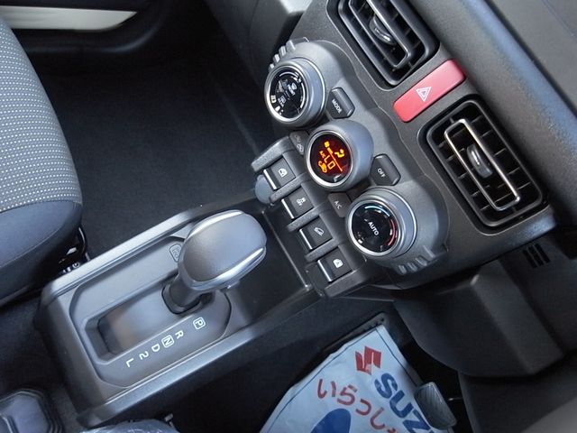 Suzuki JIMNY SIERRA 2023-11 181866-9