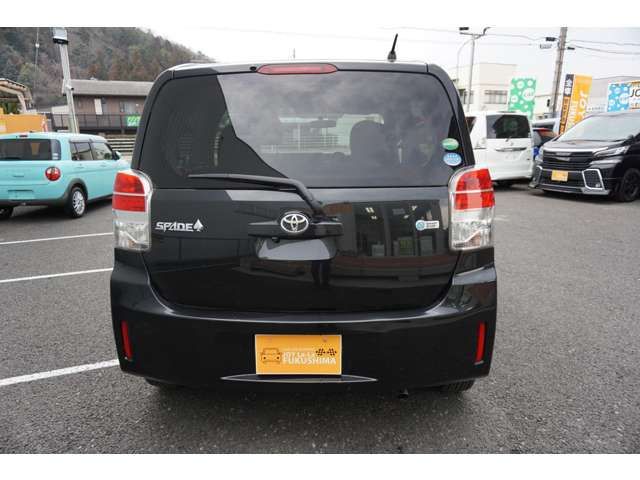 Toyota SPADE 2012-09 380-8
