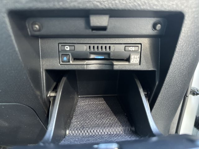 Toyota ALPHARD 2021-01 18956-18