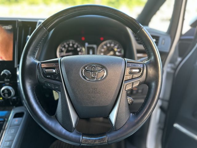 Toyota ALPHARD 2021-01 18956-14