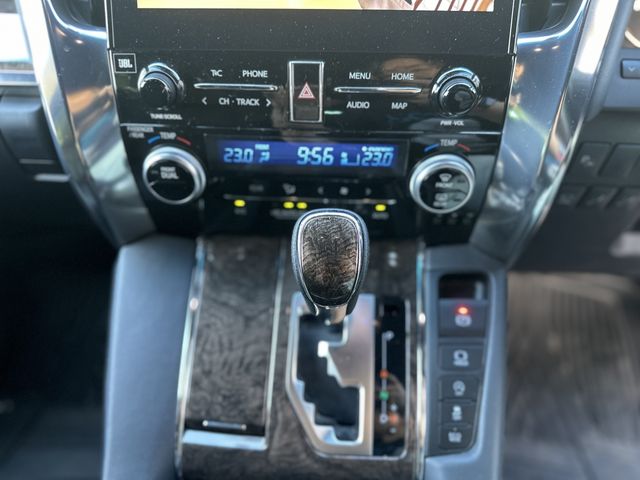 Toyota ALPHARD 2021-01 18956-22