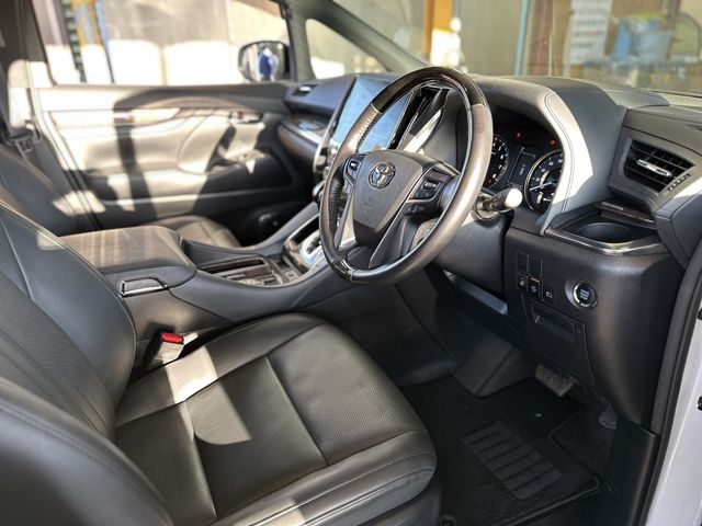 Toyota ALPHARD 2021-01 18956-28