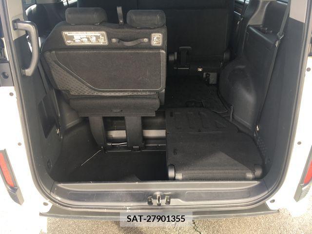 Honda e 2015-07 204041-15