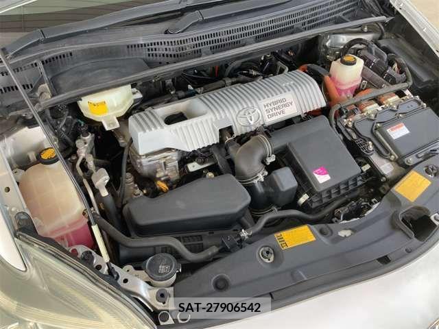 Toyota PRIUS 2013-10 366587-18