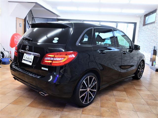 Mercedes Benz B-CLASS 2014-07 1790-4