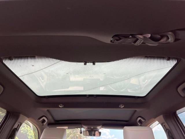 Honda VEZEL 2021-07 21828-4