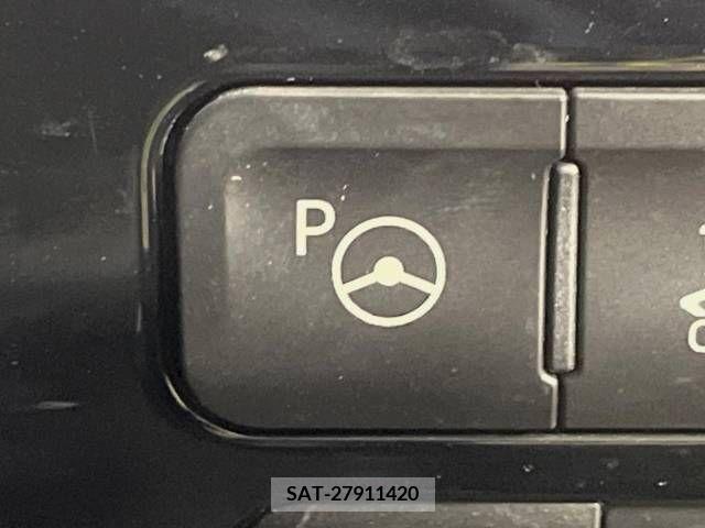 Toyota PRIUS 2018-02 233186-6