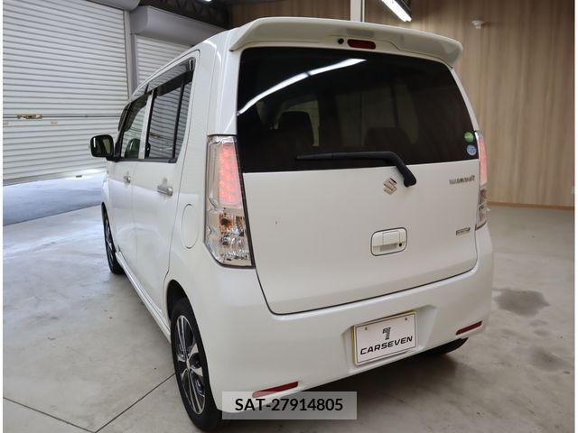 Suzuki WAGON R 2013-11 379902-23