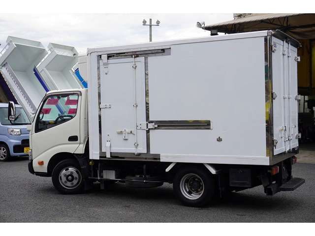 Hino DUTRO 2016-10 186862-6
