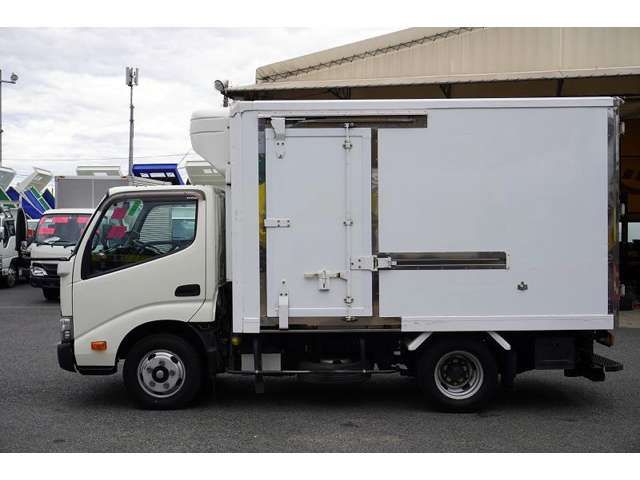 Hino DUTRO 2016-10 186862-2