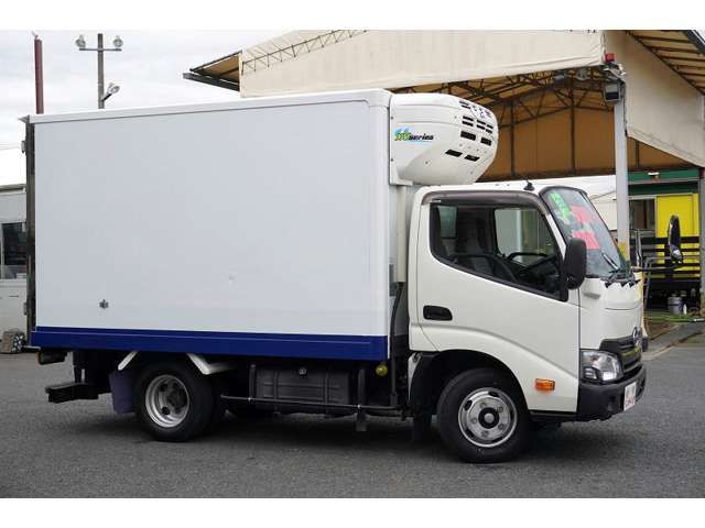 Hino DUTRO 2016-10 186862-5