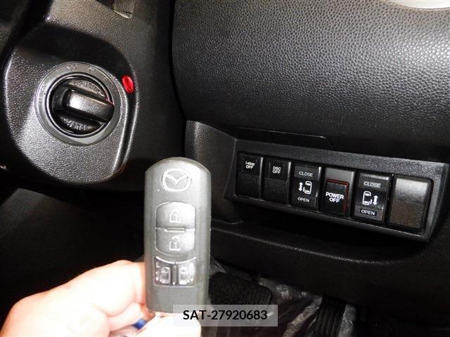 Mazda BIANTE 2010-02 247730-17