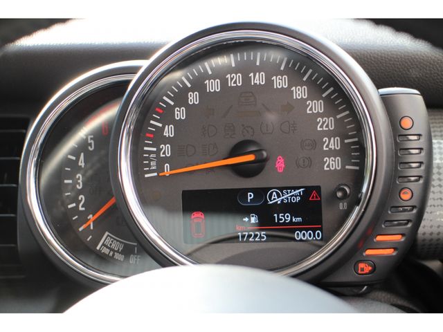 Bmw MINI 2017-05 3421-22