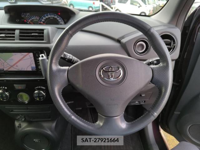 Toyota BB 2016-04 386789-13