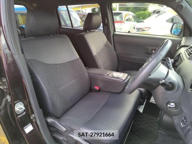 Toyota BB 2016-04 386789-12