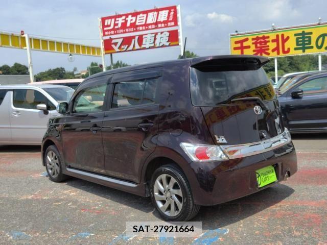 Toyota BB 2016-04 386789-11