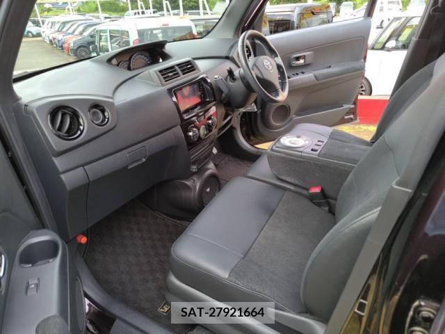 Toyota BB 2016-04 386789-21