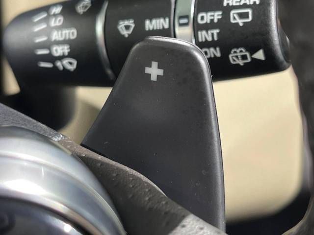 ROVER RANGE ROVER 2019-06 195753-7