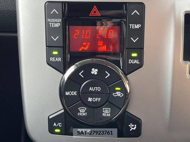 Toyota VOXY 2011-09 386029-4