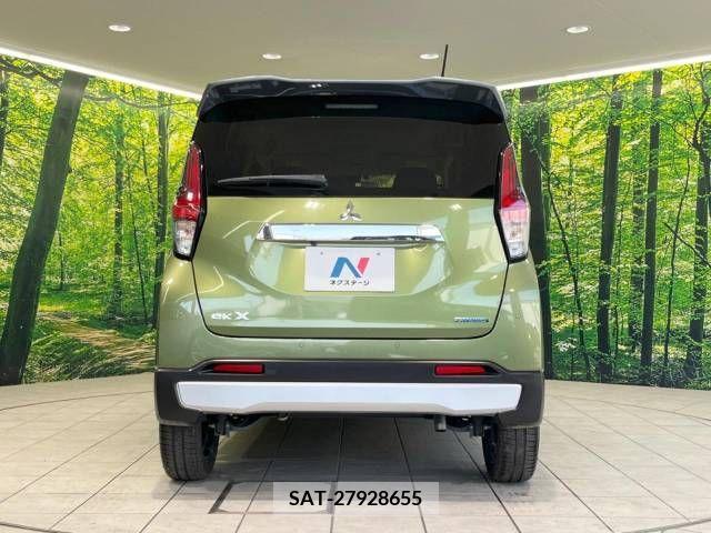Mitsubishi EK X 2019-10 297514-15