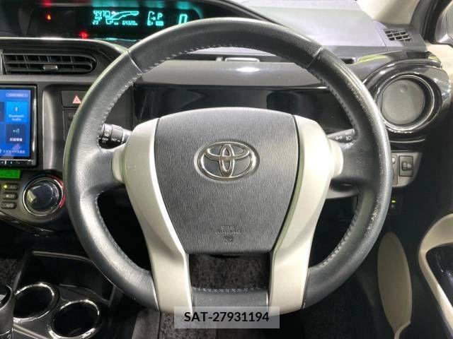 Toyota AQUA 2013-05 376310-11