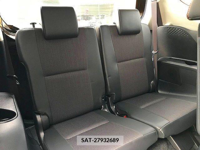 Toyota SIENTA 2018-03 330227-24