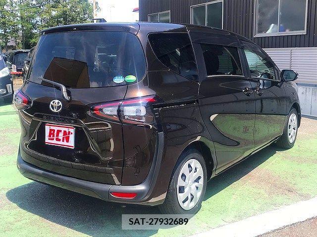 Toyota SIENTA 2018-03 330227-2