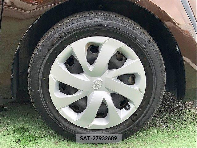 Toyota SIENTA 2018-03 330227-26