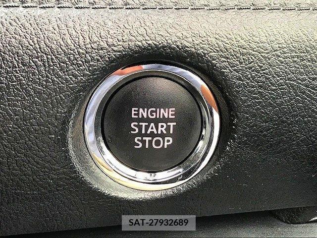 Toyota SIENTA 2018-03 330227-17