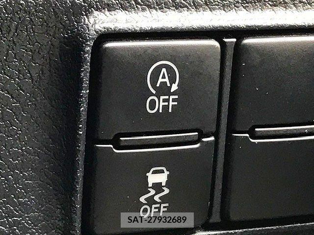 Toyota SIENTA 2018-03 330227-16