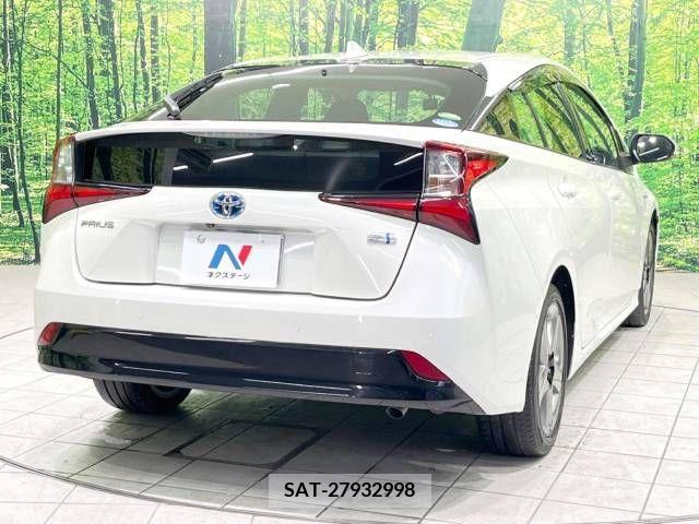 Toyota PRIUS 2019-03 223291-17